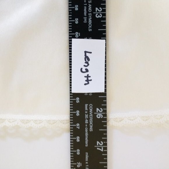 Vassarette Vintage Ivory Half Slip Under Skirt M 28" Side Split Nylon U.S.A. - Picture 8 of 8
